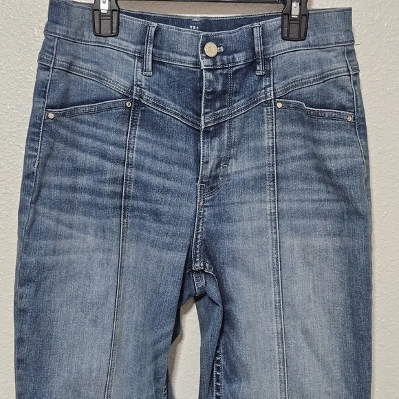 White House Black Market the tapered ankle jeans size 6 - Picture 2 of 12